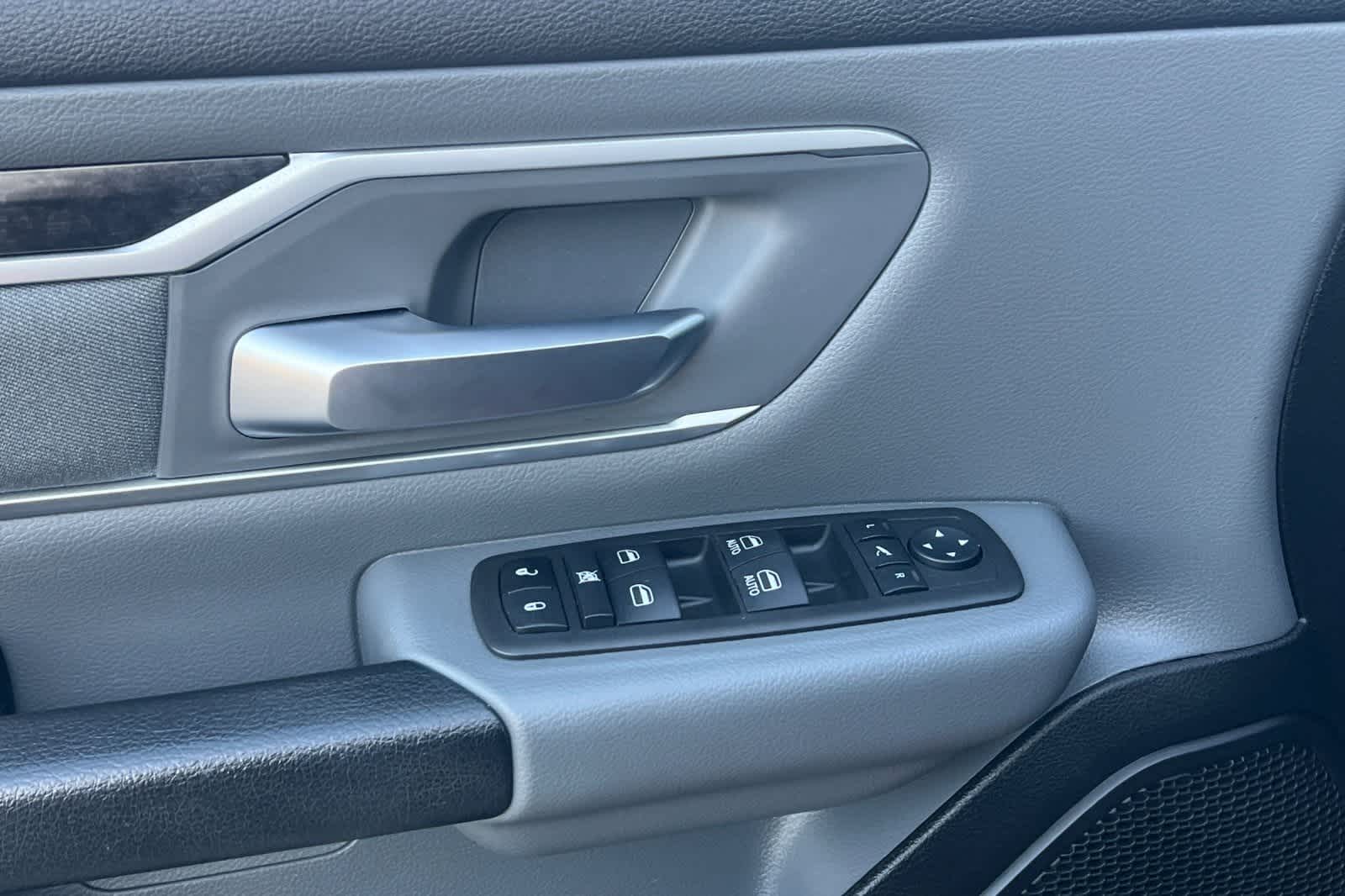 Thumbnail: 2022 RAM 1500 - 15