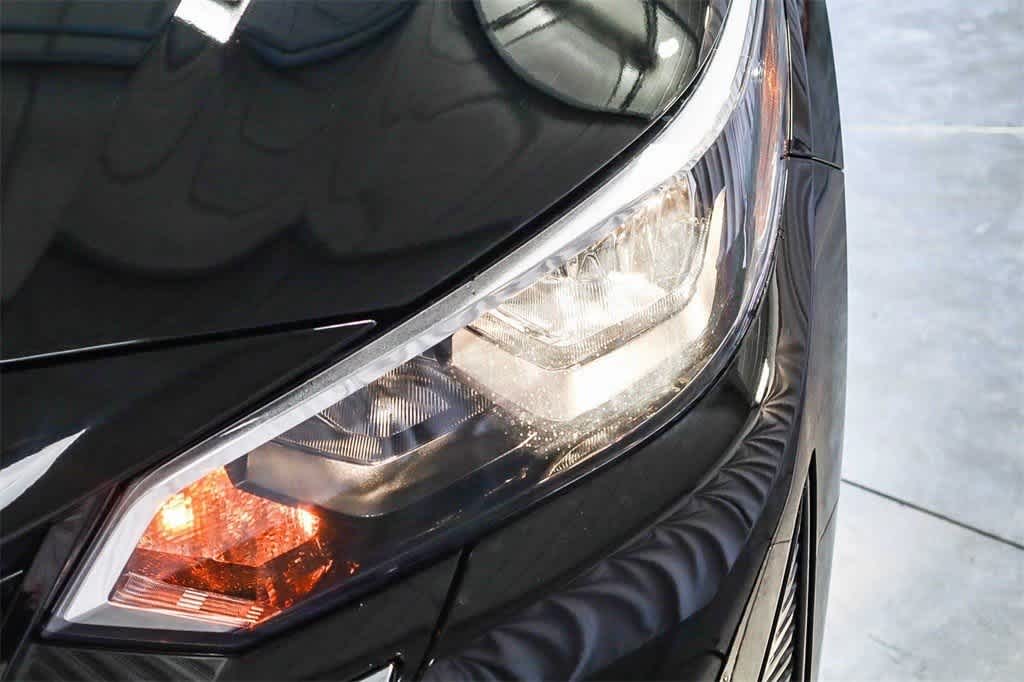 Thumbnail: 2025 Nissan Sentra - 11