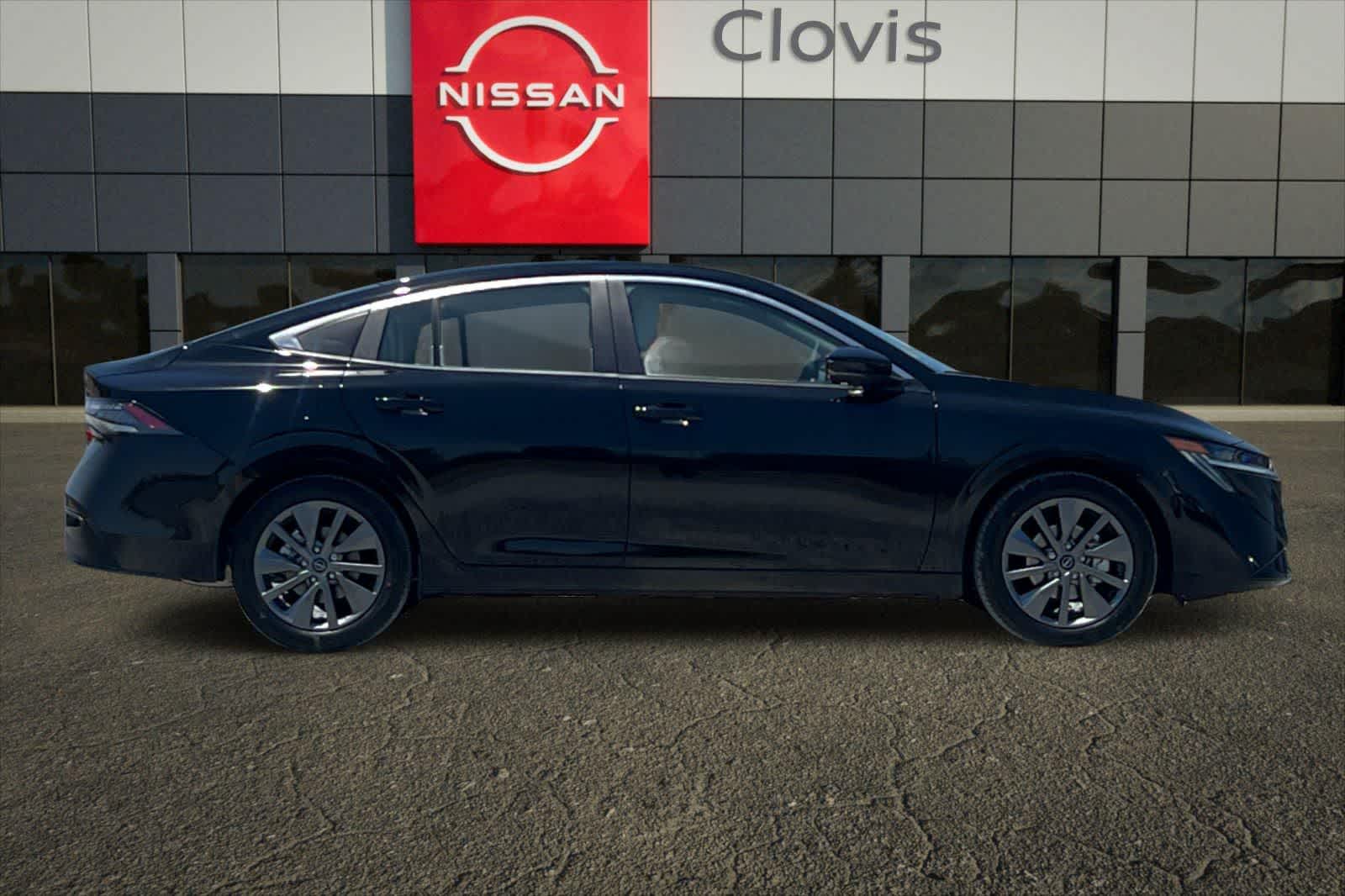 Thumbnail: 2026 Nissan Sentra - 9