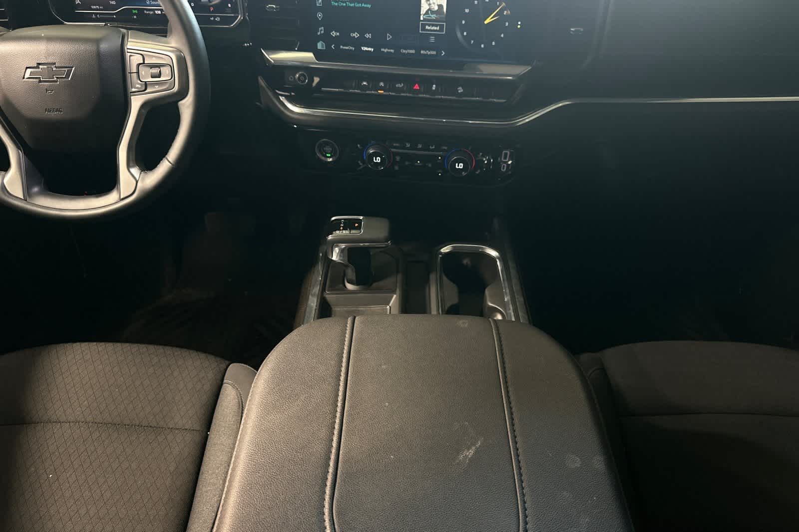 Thumbnail: 2024 Chevrolet Silverado 1500 - 4