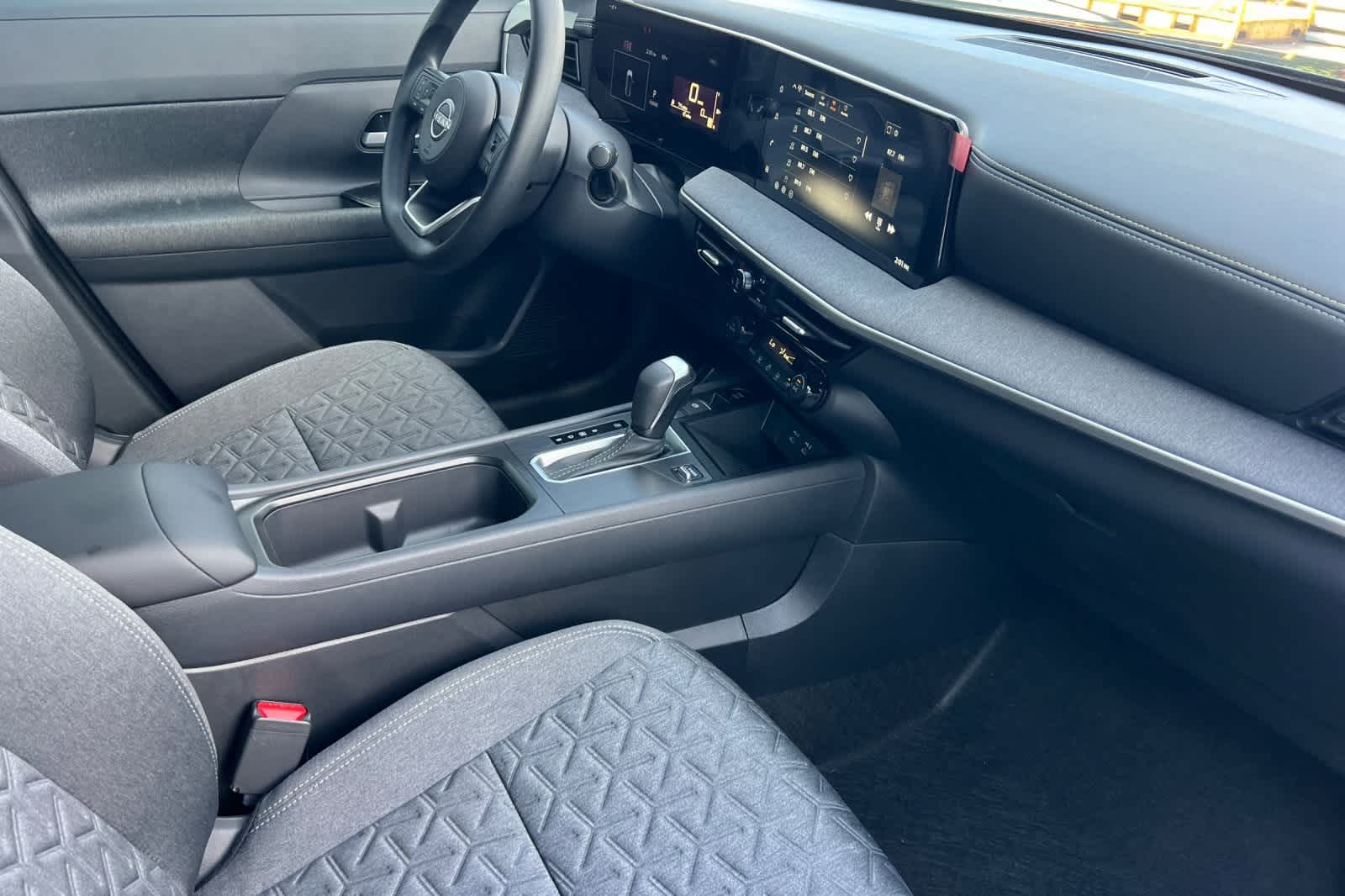 Thumbnail: 2026 Nissan Kicks - 18