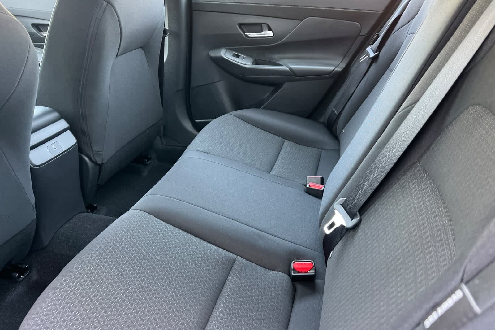 Thumbnail: 2026 Nissan Sentra - 5