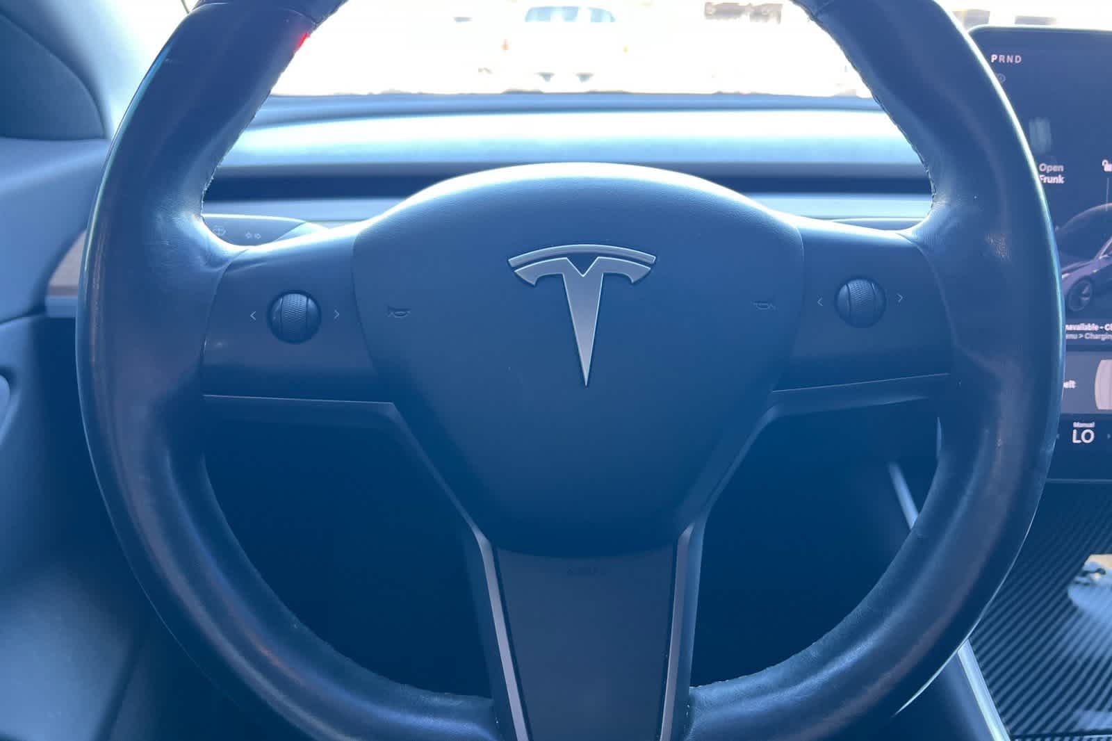 Thumbnail: 2018 Tesla Model 3 - 25