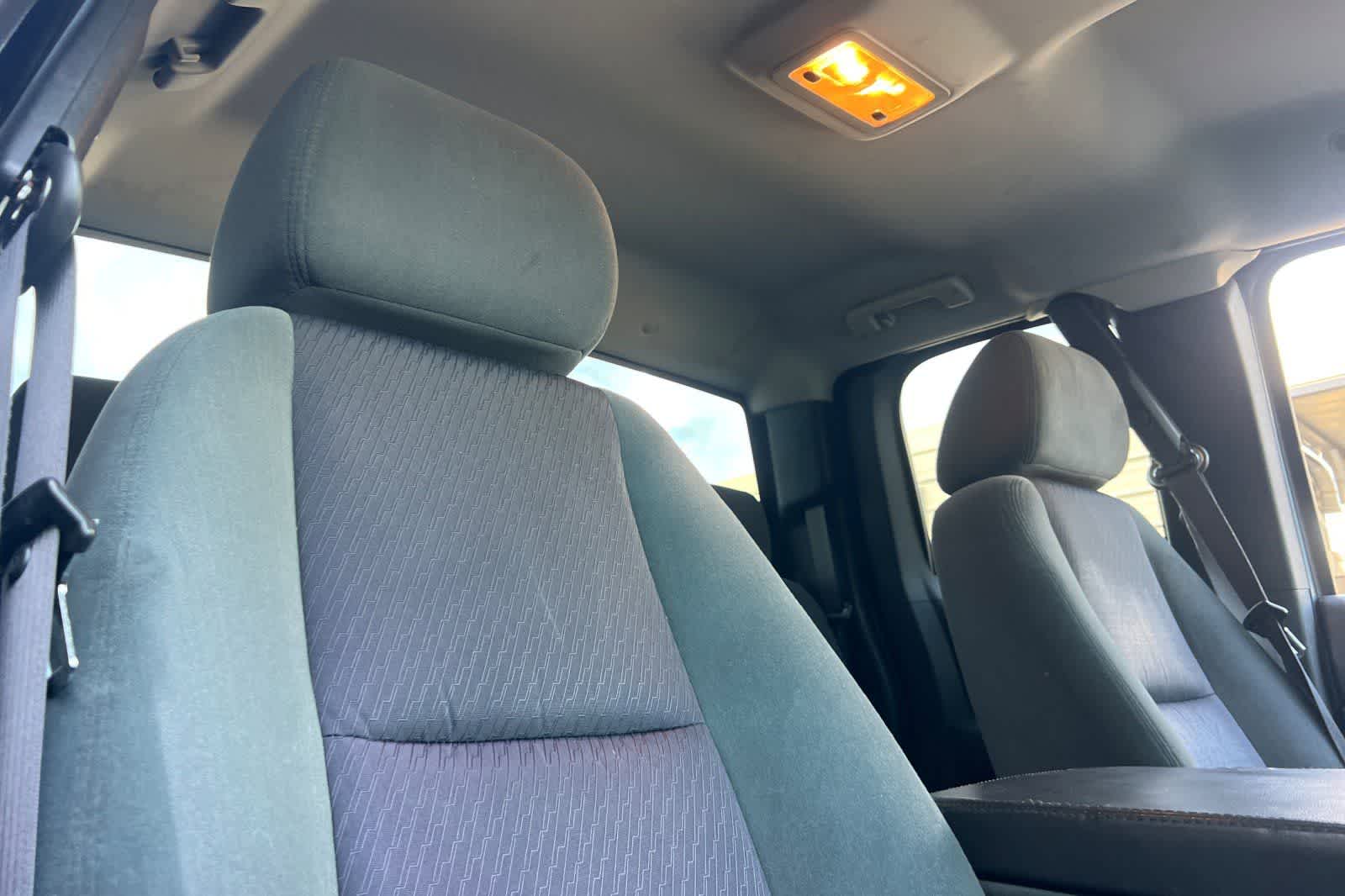 Thumbnail: 2009 Chevrolet Silverado 1500 - 18