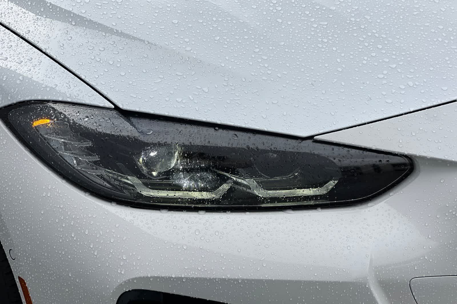 Thumbnail: 2023 BMW i4 - 34