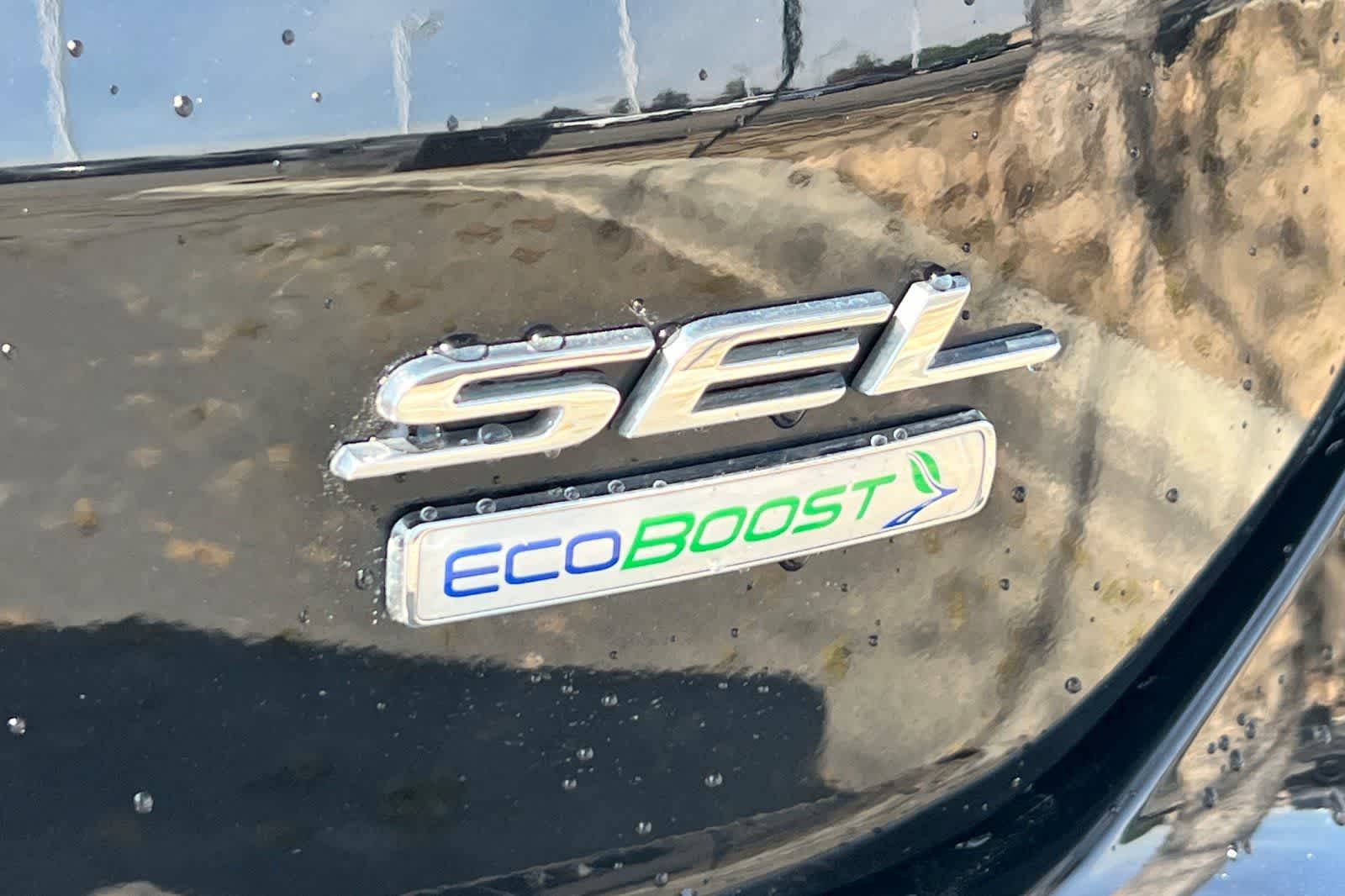 Thumbnail: 2020 Ford Edge - 17