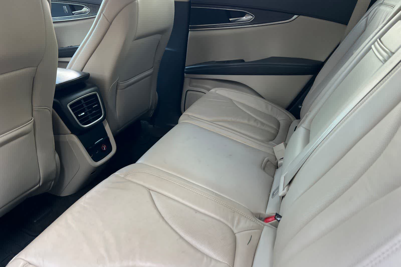 Thumbnail: 2016 Lincoln MKX - 5