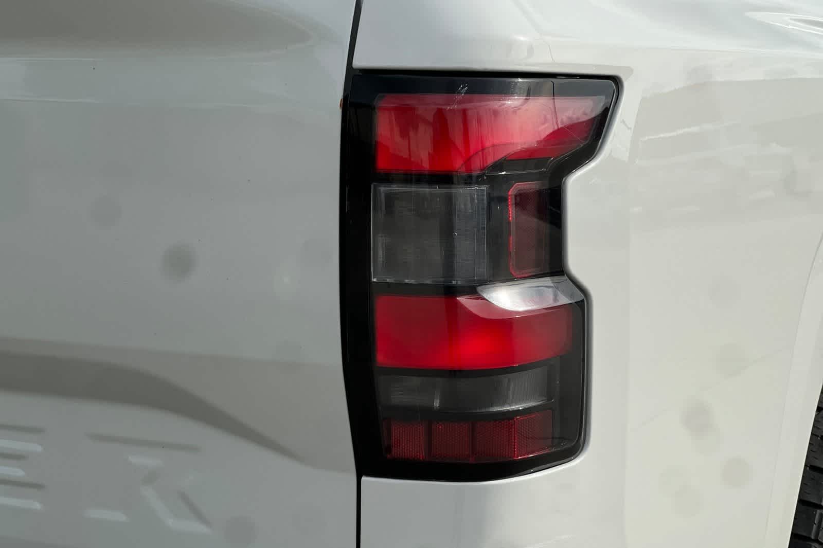 Thumbnail: 2023 Nissan Frontier - 33