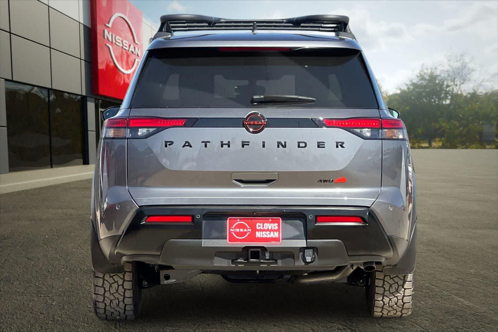 Thumbnail: 2026 Nissan Pathfinder - 8