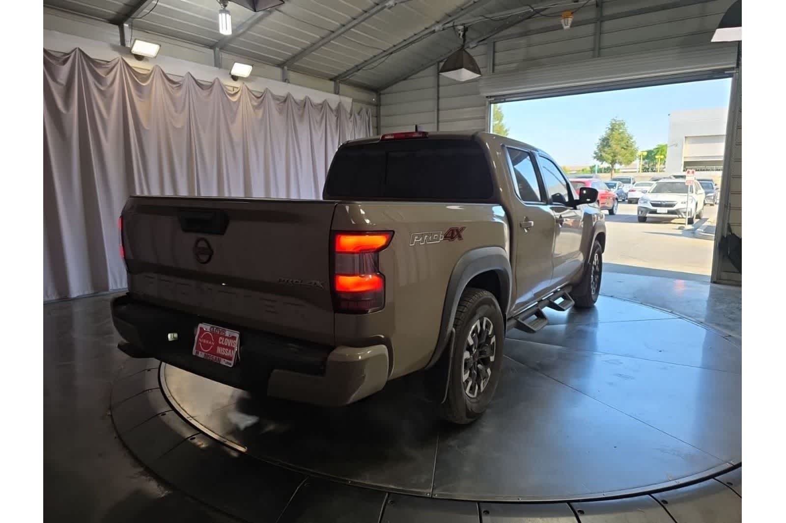 Thumbnail: 2023 Nissan Frontier - 11