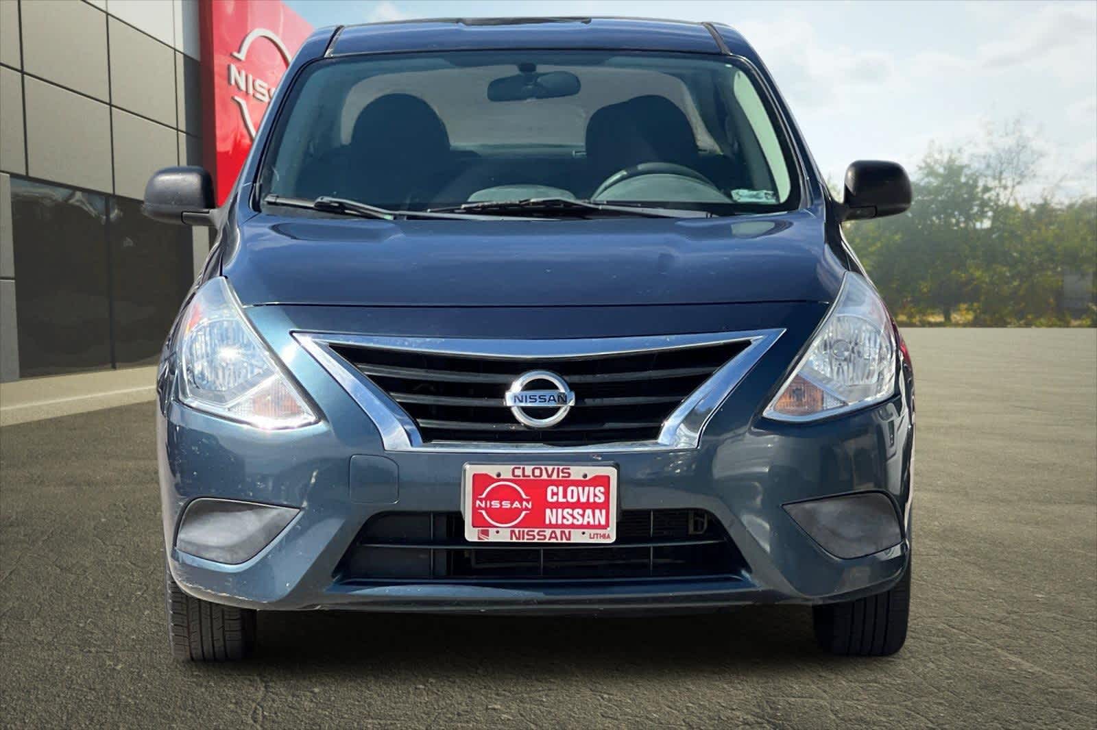Thumbnail: 2015 Nissan Versa - 11