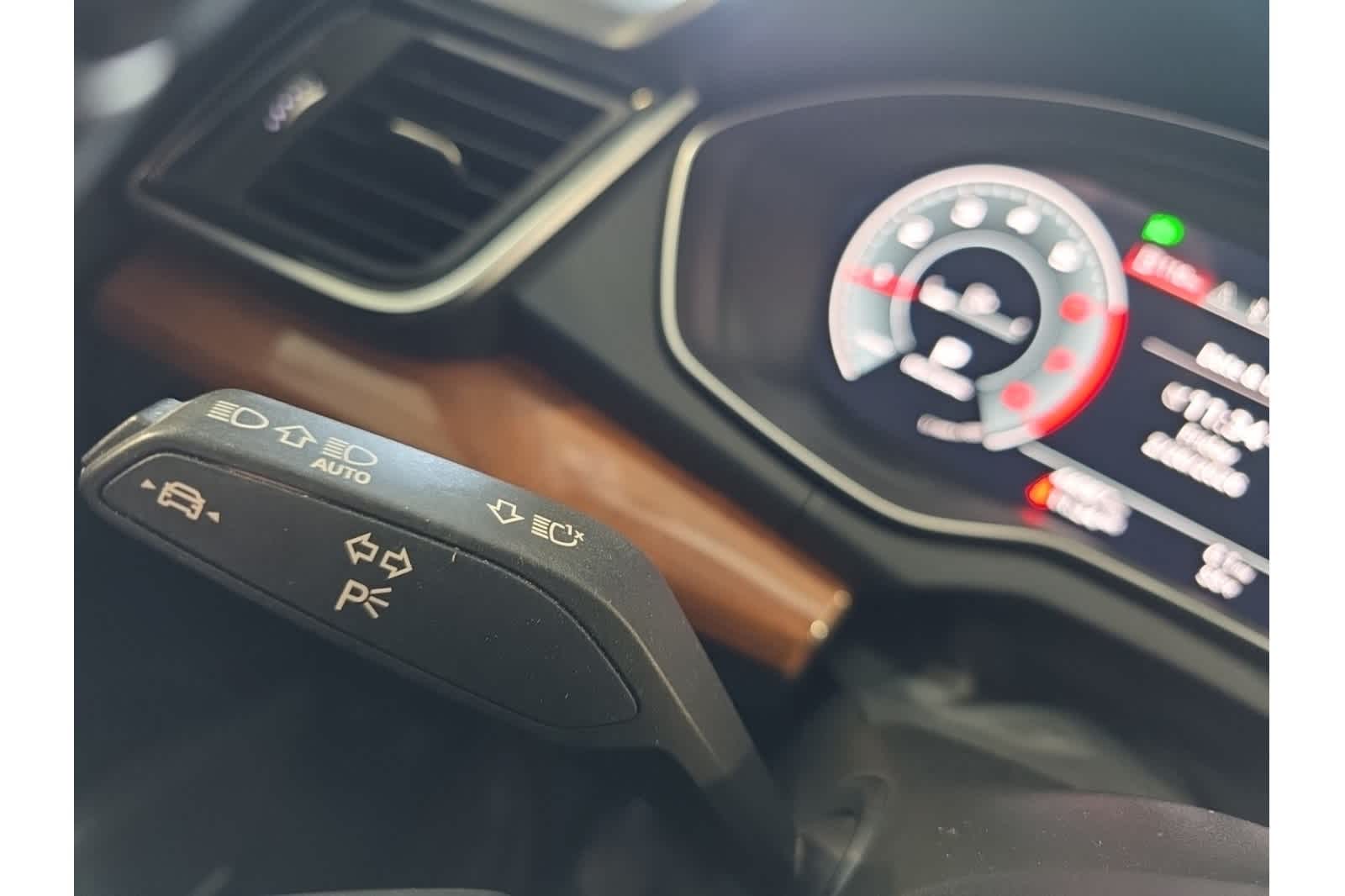 Thumbnail: 2023 Audi Q5 - 27