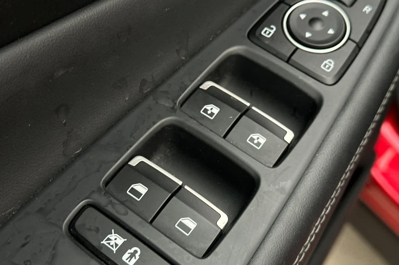 Thumbnail: 2020 Hyundai Santa Fe - 16