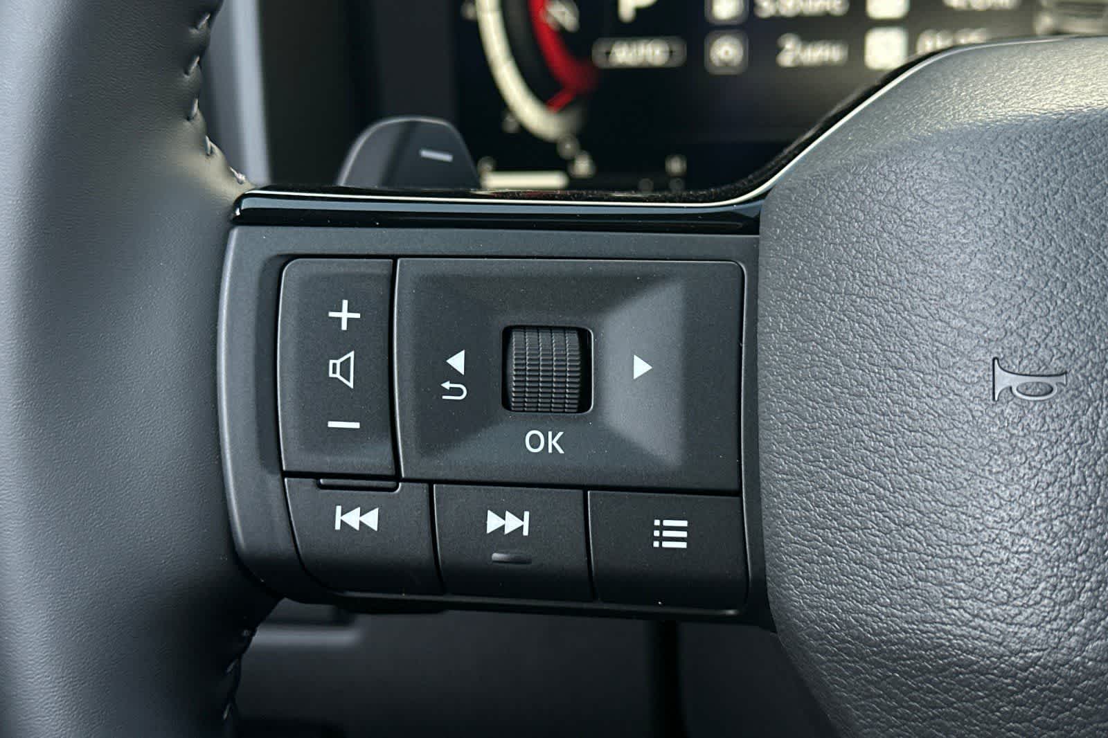 Thumbnail: 2026 Nissan Rogue - 30