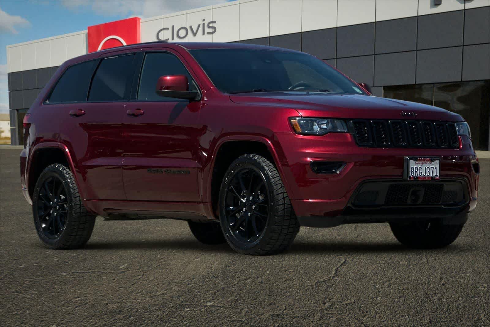 Thumbnail: 2020 Jeep Grand Cherokee - 10