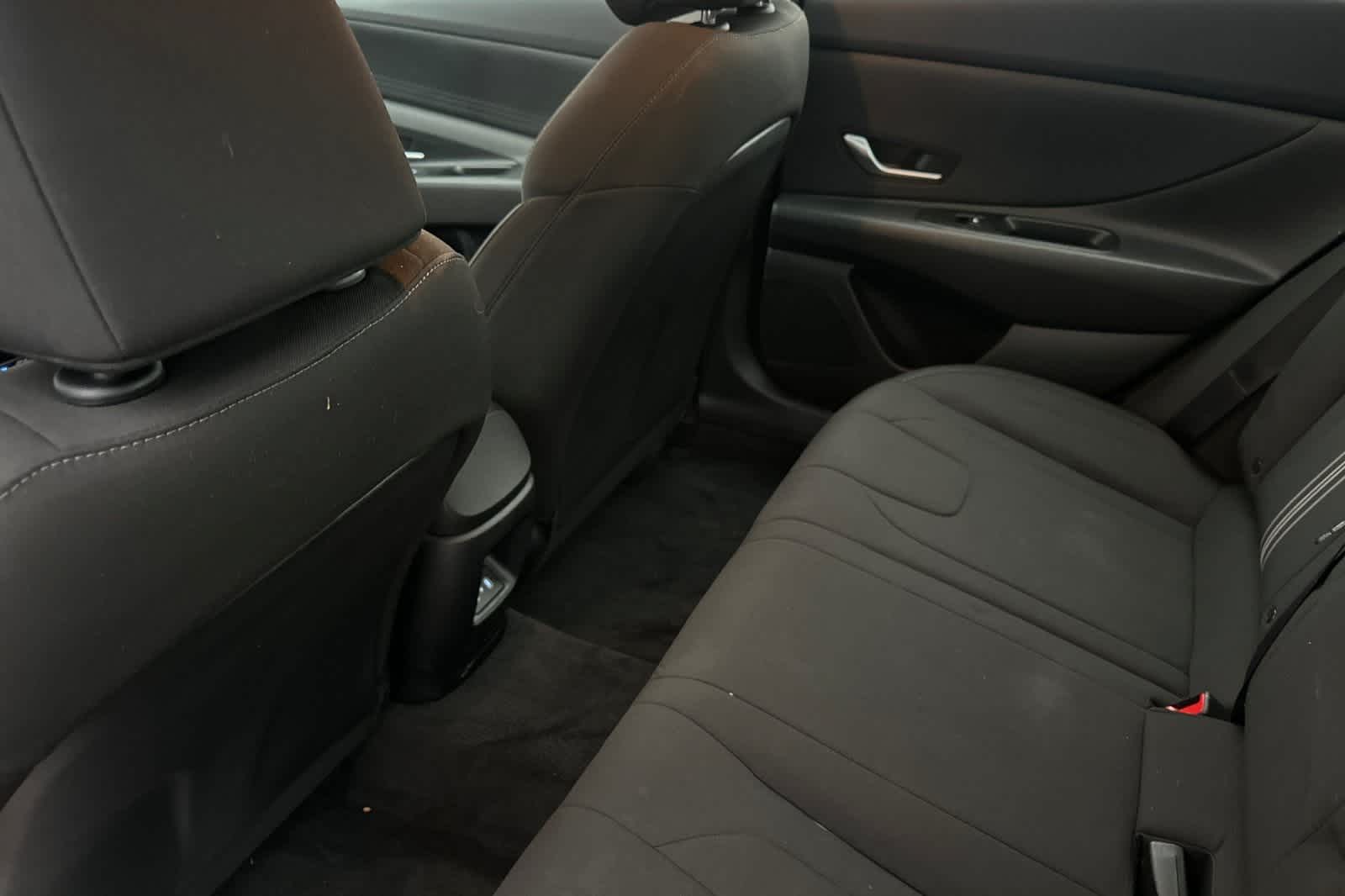 Thumbnail: 2024 Hyundai Elantra - 5