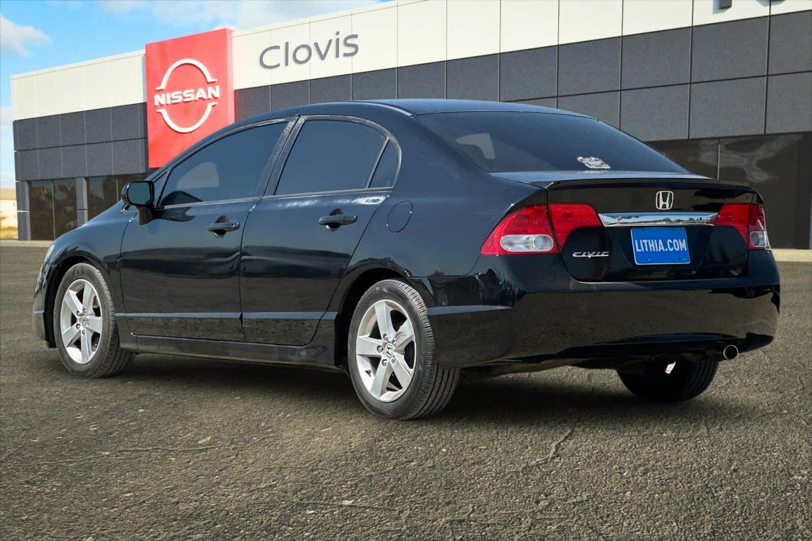 Thumbnail: 2011 Honda Civic - 7