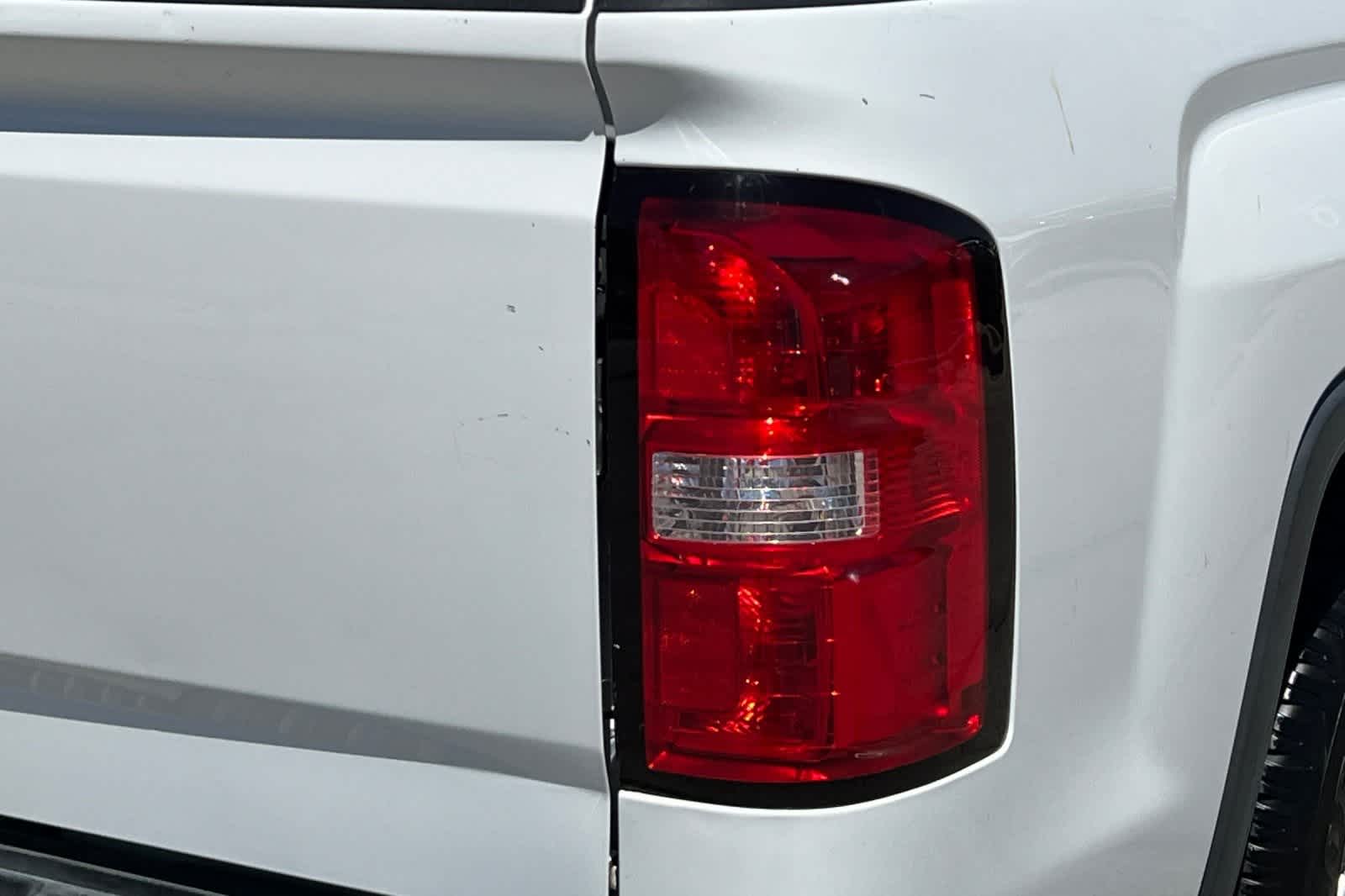 Thumbnail: 2018 GMC Sierra 1500 - 13