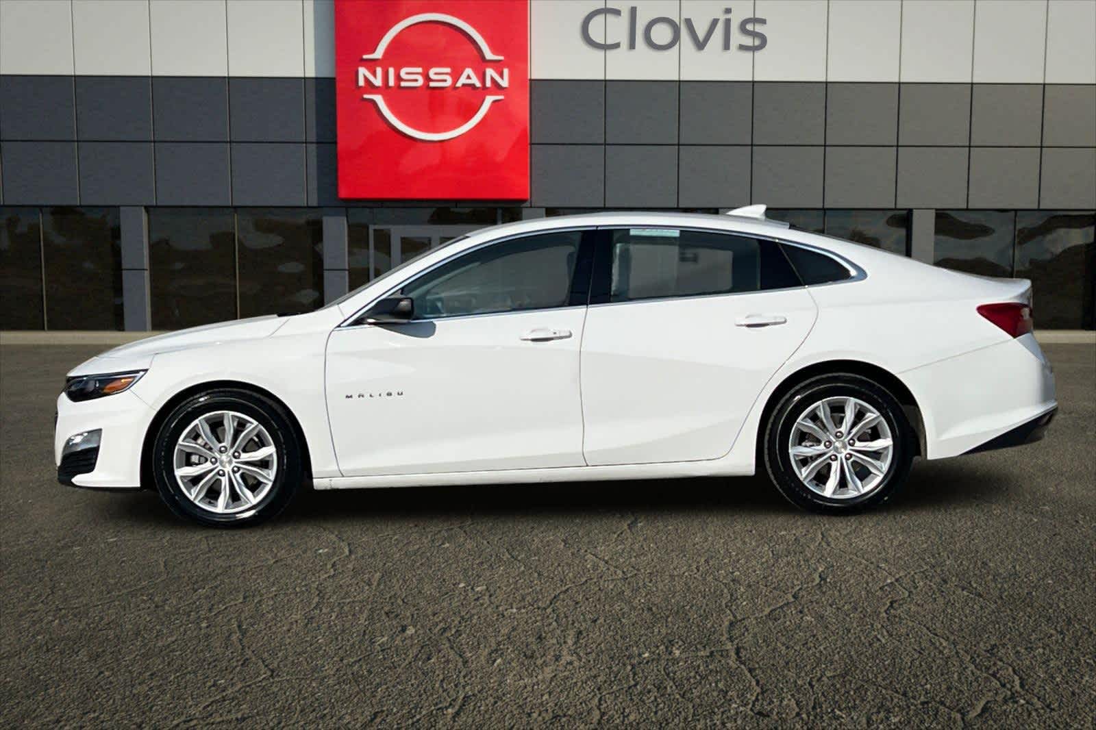 Thumbnail: 2024 Chevrolet Malibu - 6