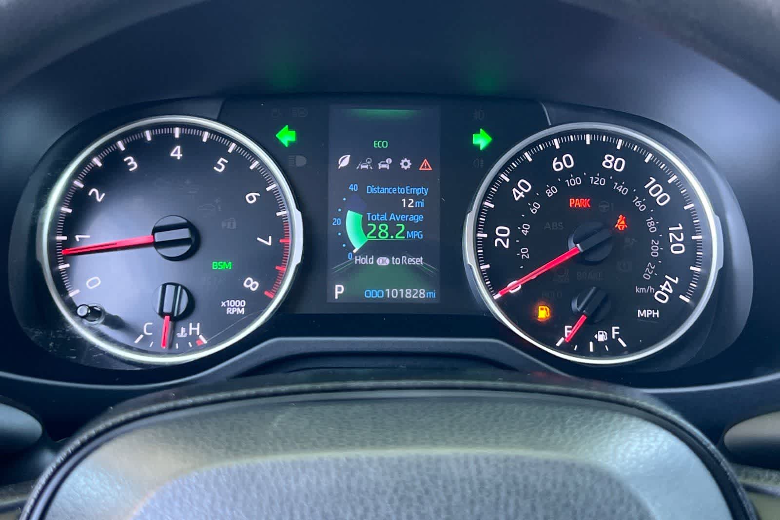 Thumbnail: 2020 Toyota RAV4 - 32