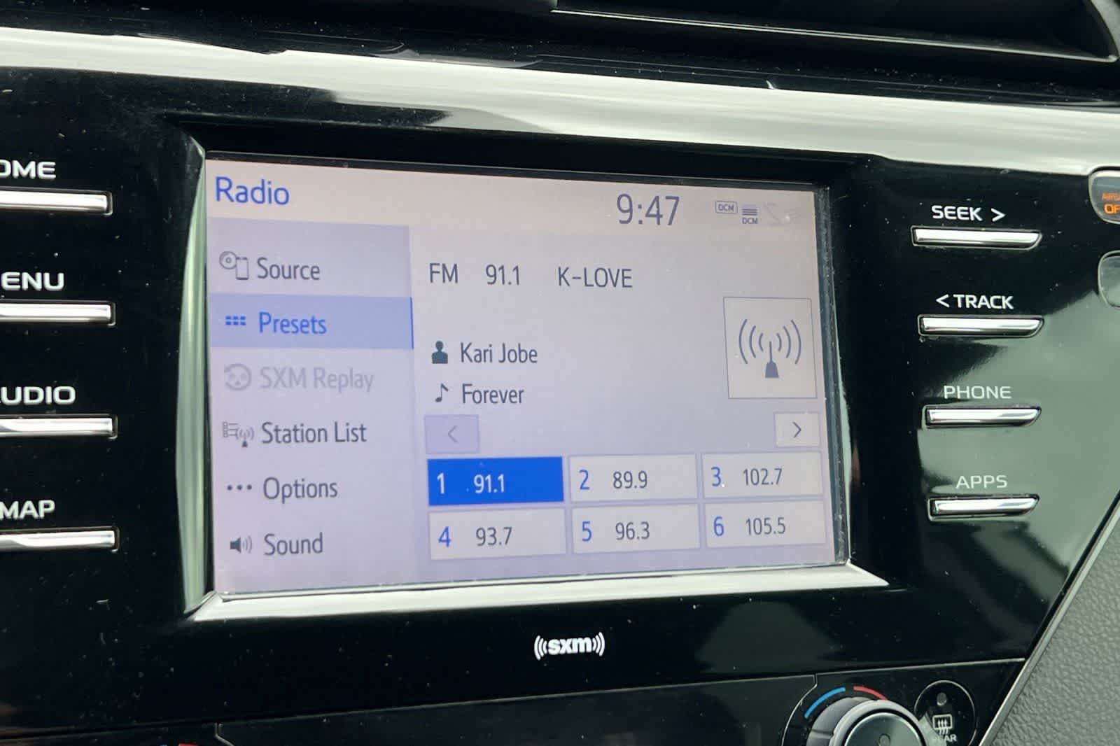 Thumbnail: 2020 Toyota Camry - 19