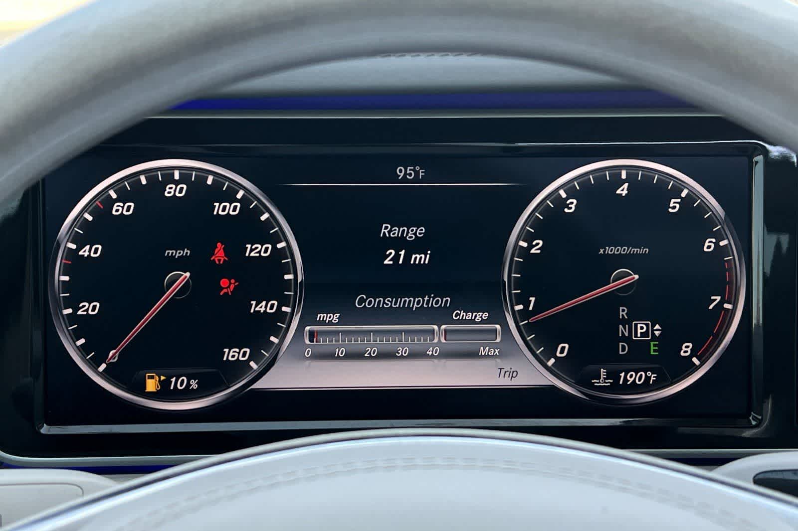 Thumbnail: 2015 Mercedes-Benz S-Class - 26