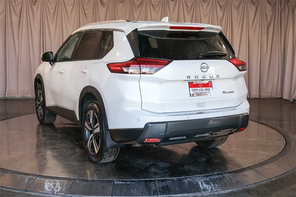 Thumbnail: 2025 Nissan Rogue - 3