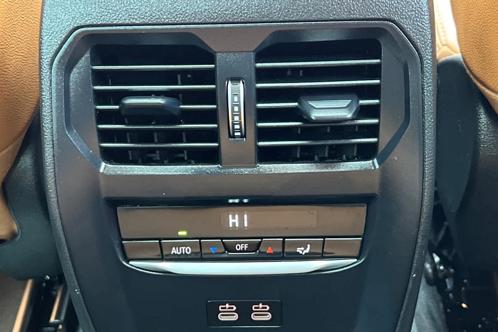 Thumbnail: 2023 BMW i4 - 15