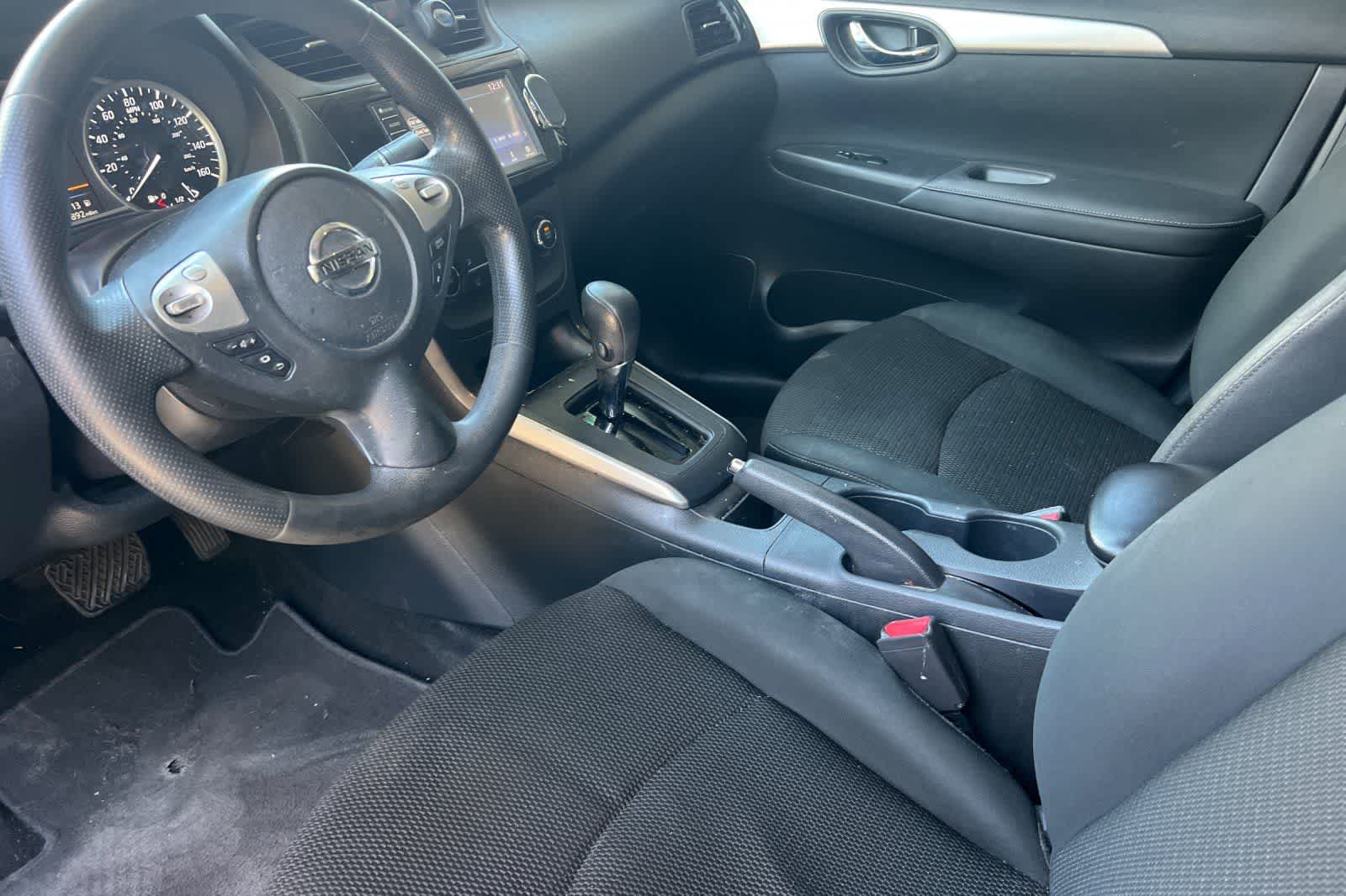 Thumbnail: 2019 Nissan Sentra - 14