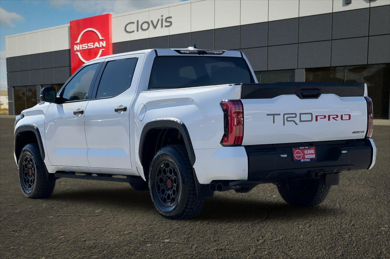 Thumbnail: 2025 Toyota Tundra - 6