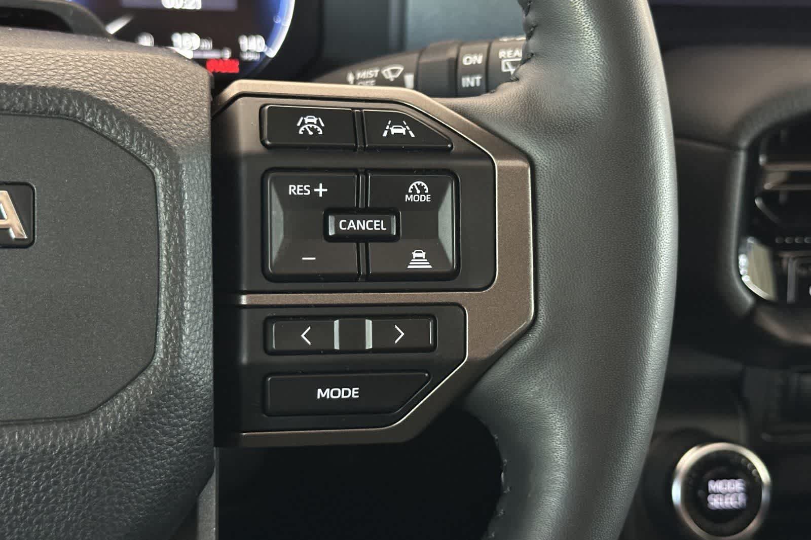 Thumbnail: 2025 Toyota Land Cruiser - 31