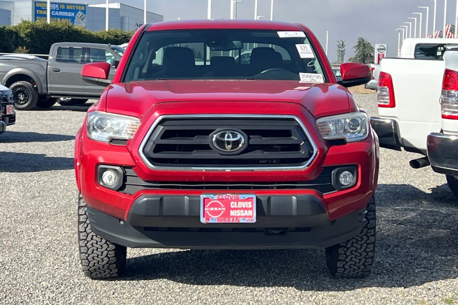 Thumbnail: 2020 Toyota Tacoma - 11