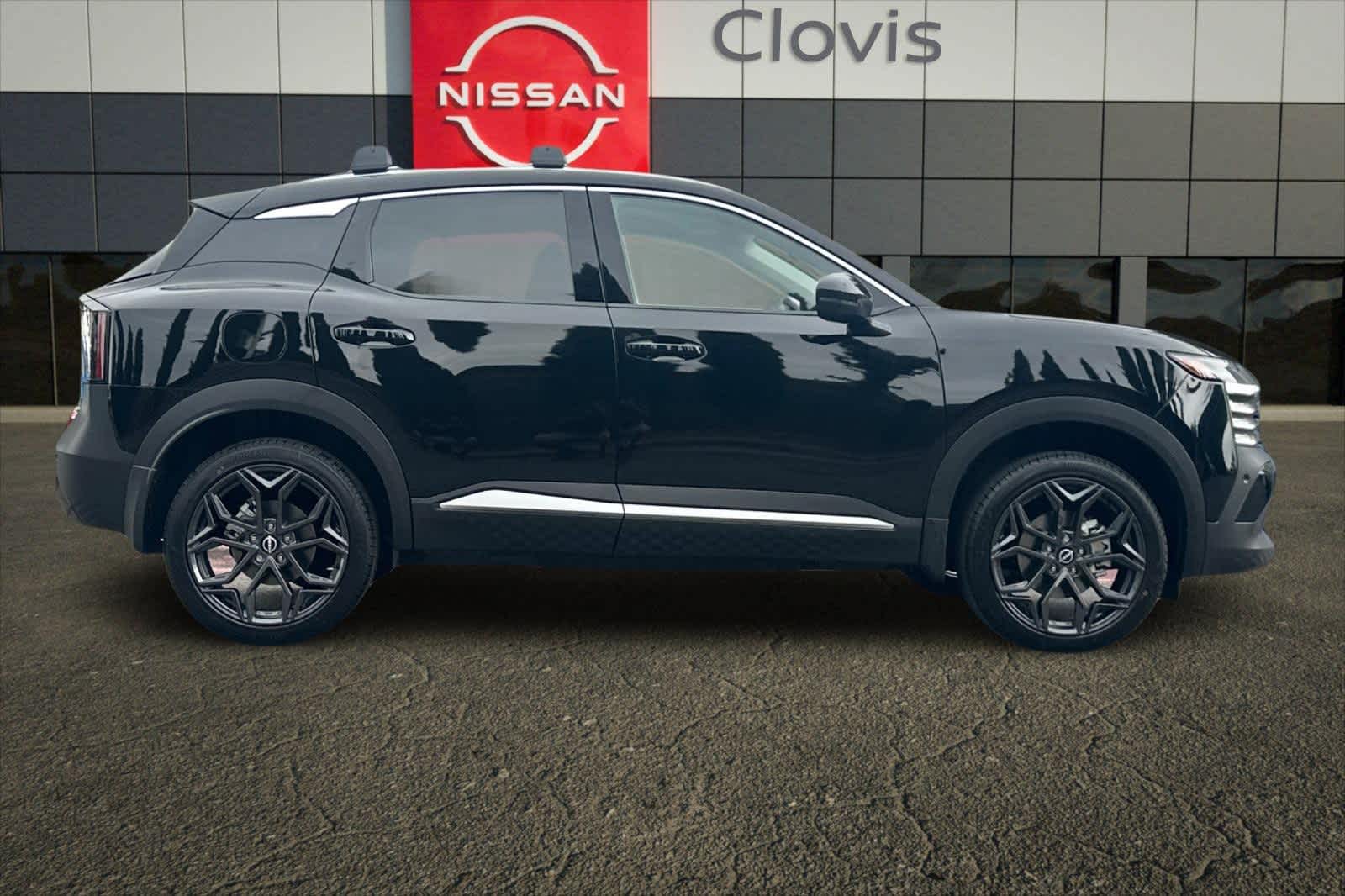 Thumbnail: 2026 Nissan Kicks - 9