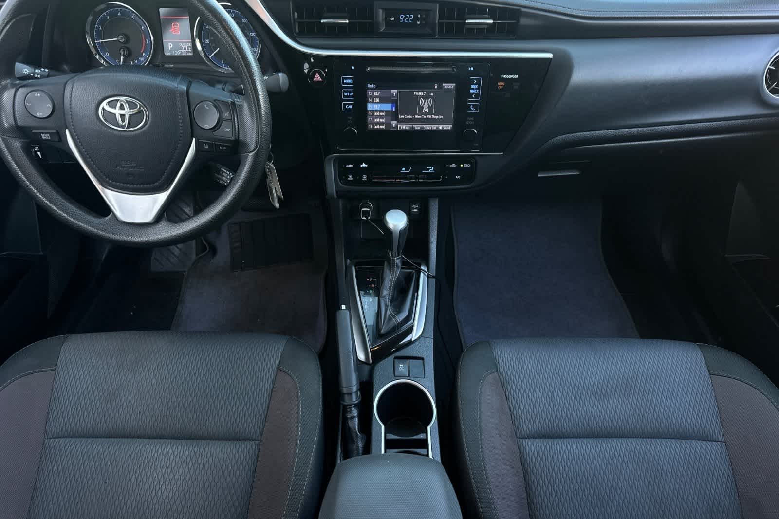 Thumbnail: 2017 Toyota Corolla - 4