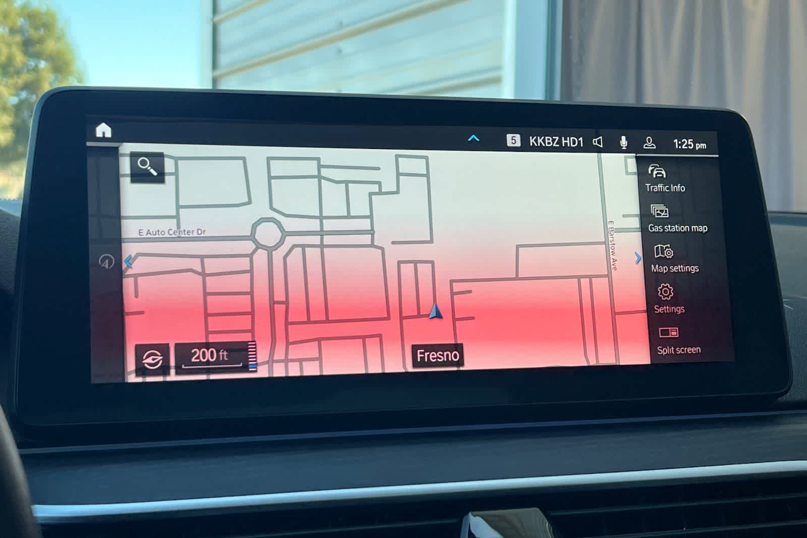 Thumbnail: 2023 BMW 5 Series - 22