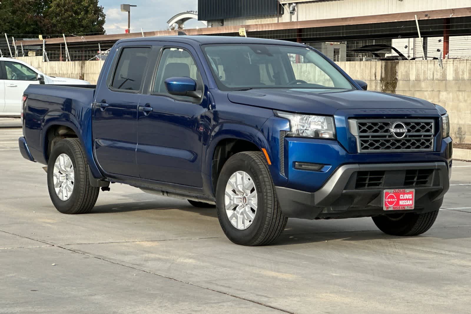 Thumbnail: 2022 Nissan Frontier - 10