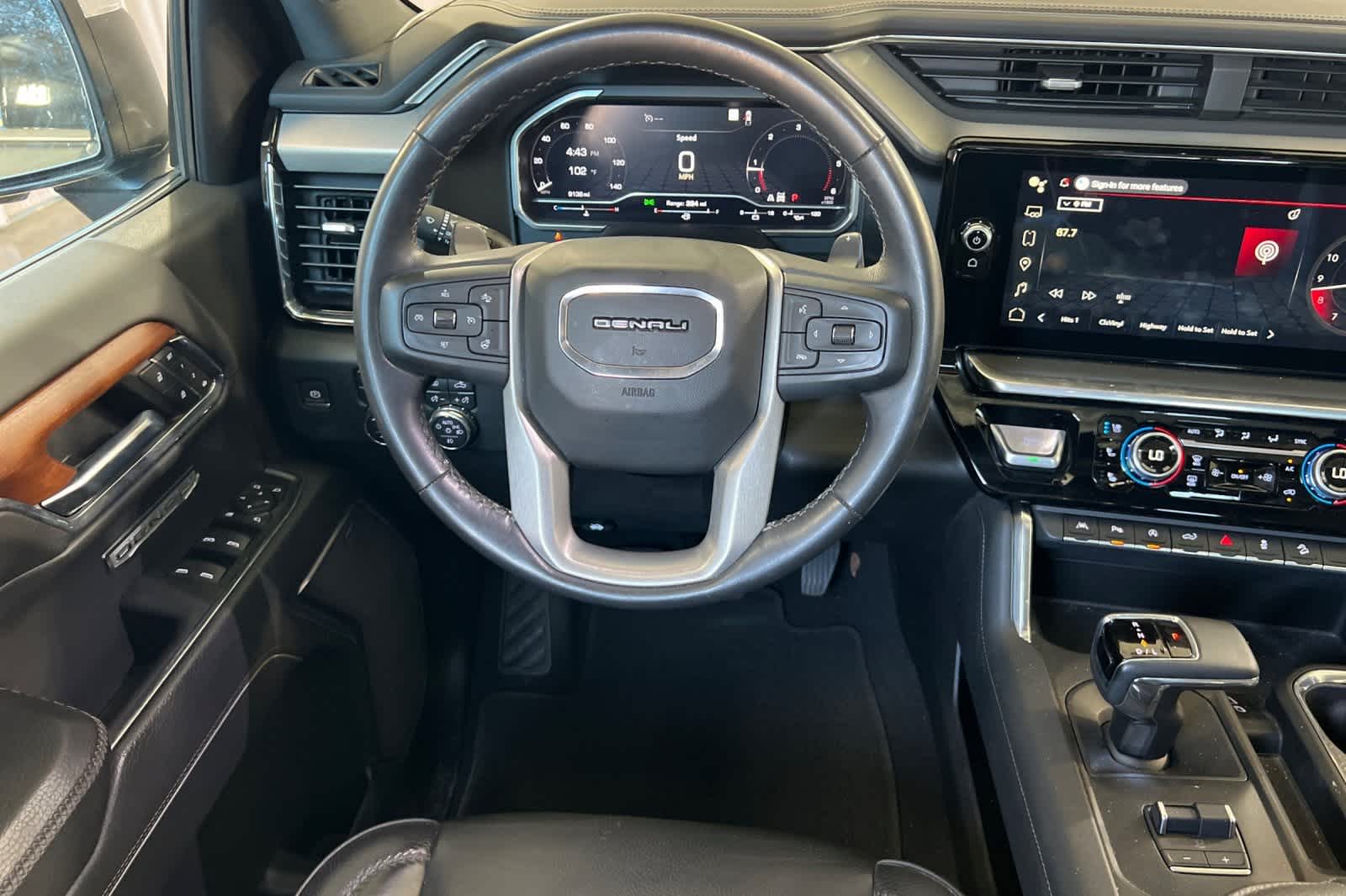 Thumbnail: 2023 GMC Sierra 1500 - 17