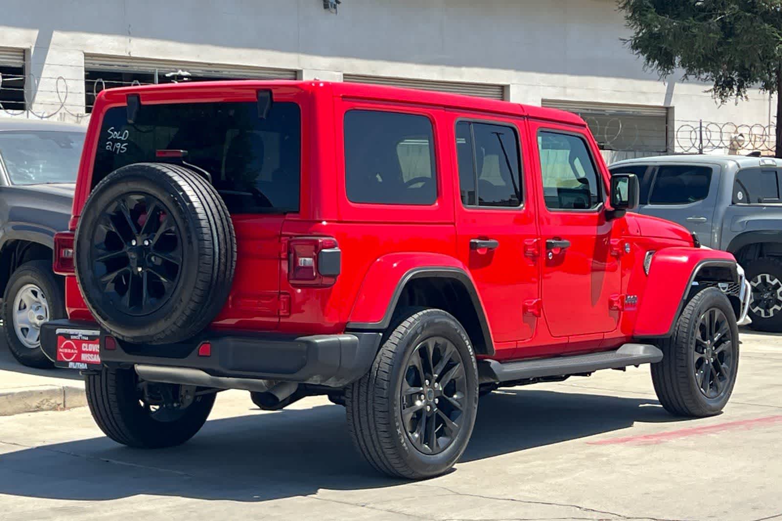 Thumbnail: 2025 Jeep Wrangler - 3
