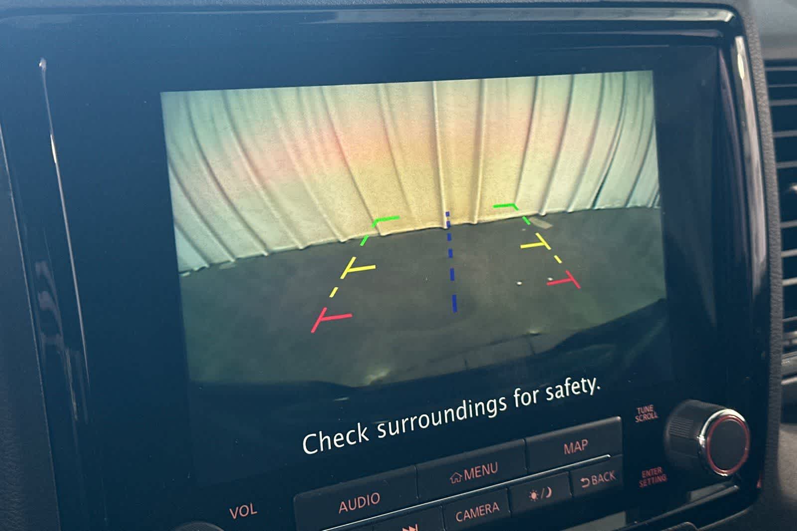 Thumbnail: 2022 Nissan Frontier - 21