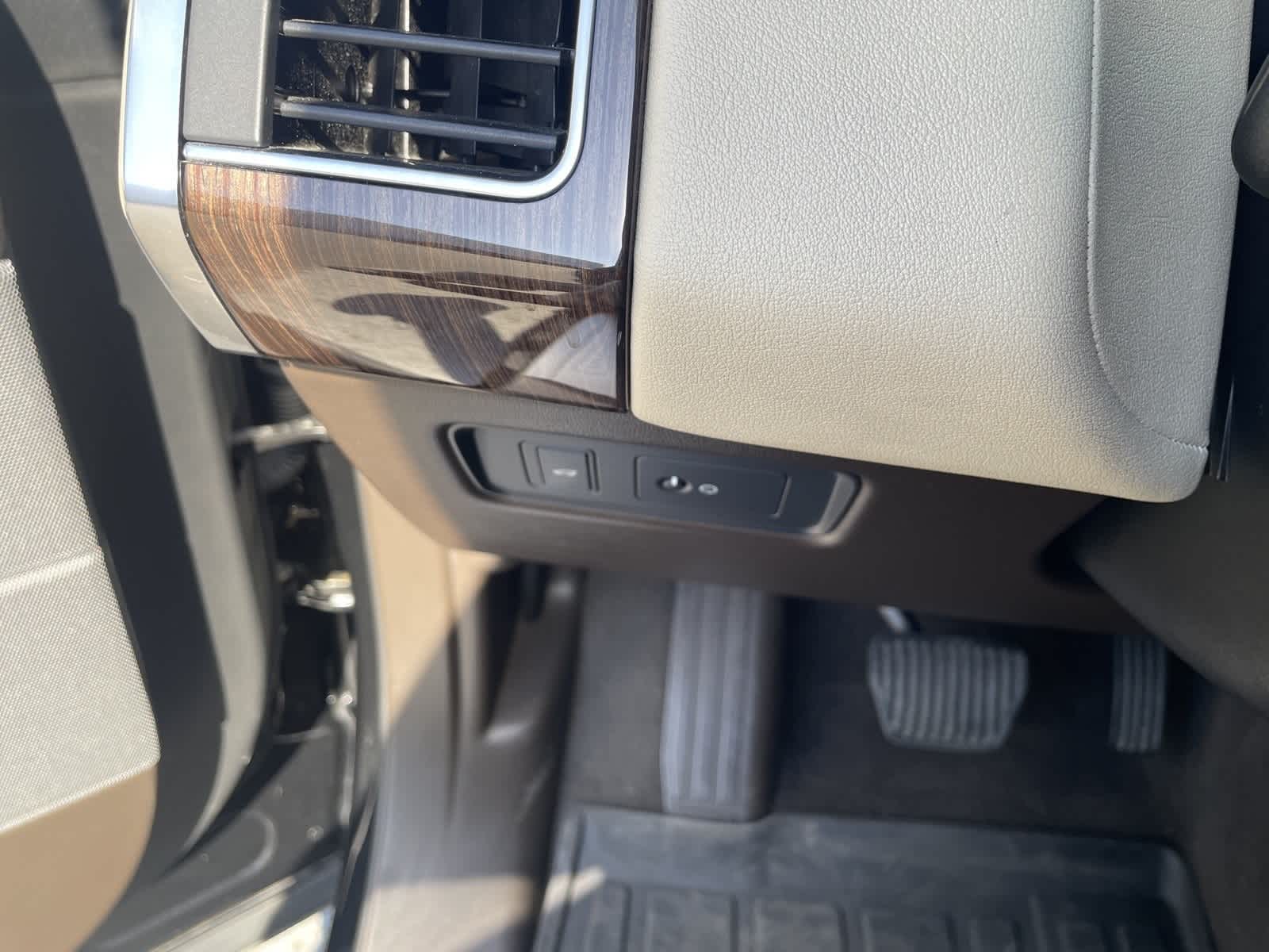 2018 Land Rover Range Rover Sport HSE 28