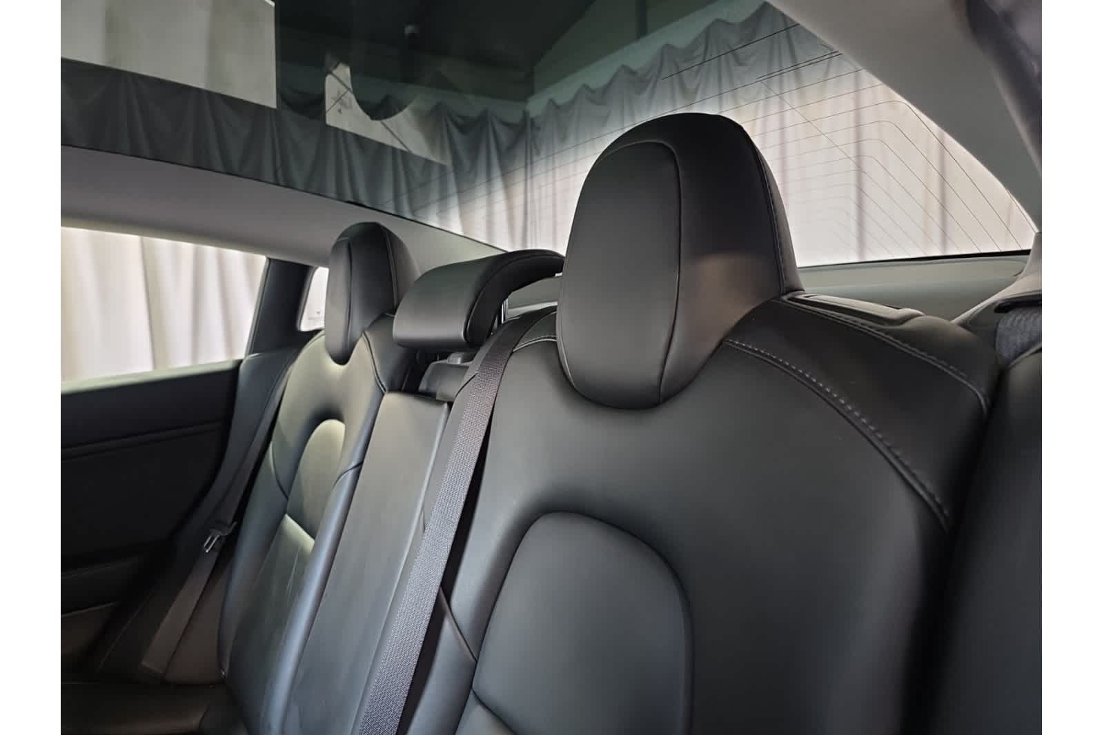 Thumbnail: 2019 Tesla Model 3 - 36