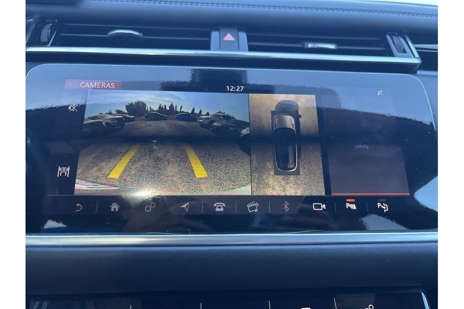 Thumbnail: 2019 Land Rover Range Rover Velar - 17