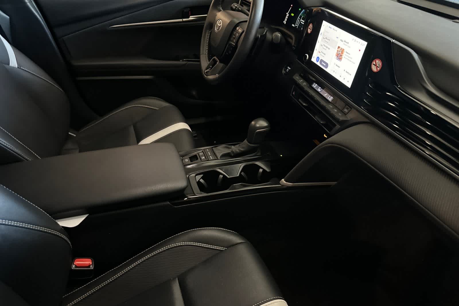 Thumbnail: 2025 Toyota Camry - 18