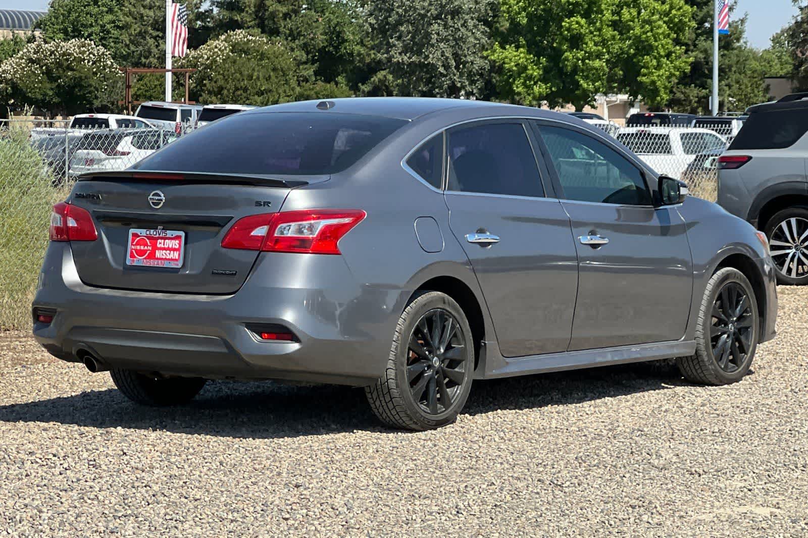 Thumbnail: 2018 Nissan Sentra - 3