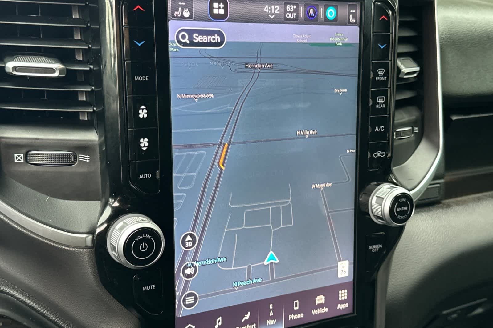 Thumbnail: 2025 RAM 1500 - 22