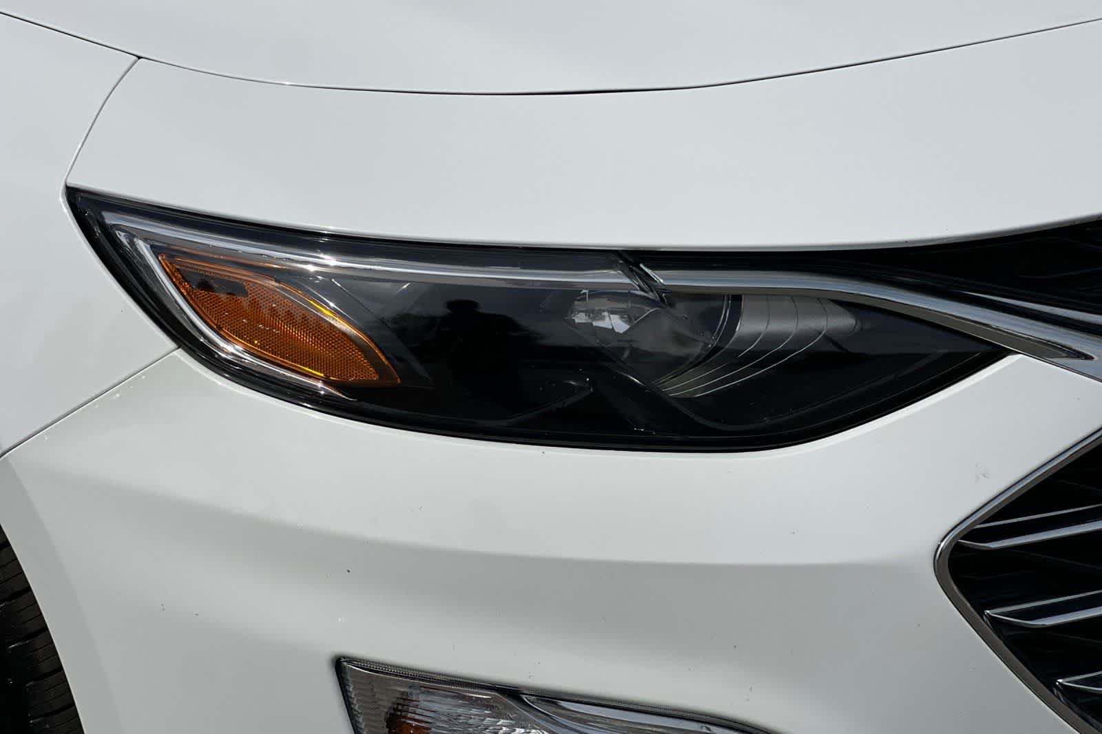 Thumbnail: 2023 Chevrolet Malibu - 32