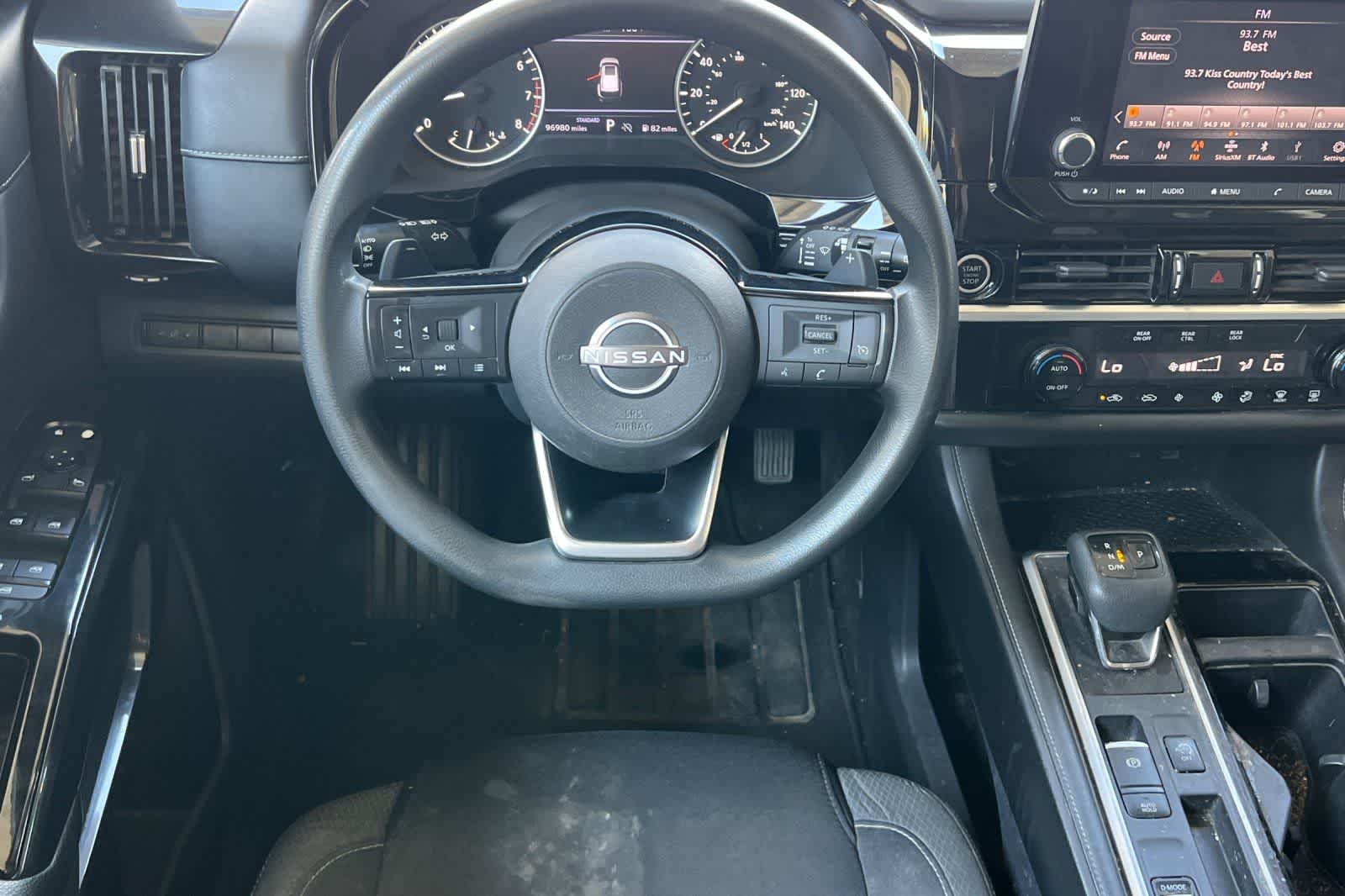 Thumbnail: 2022 Nissan Pathfinder - 16