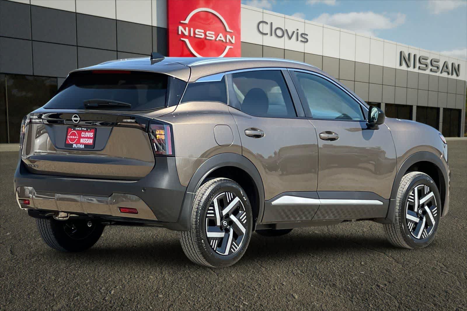 Thumbnail: 2026 Nissan Kicks - 3