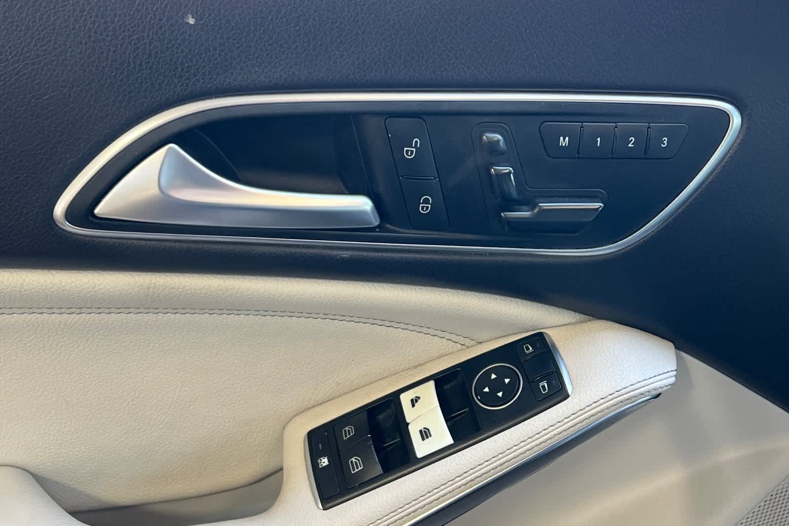 Thumbnail: 2016 Mercedes-Benz CLA - 15