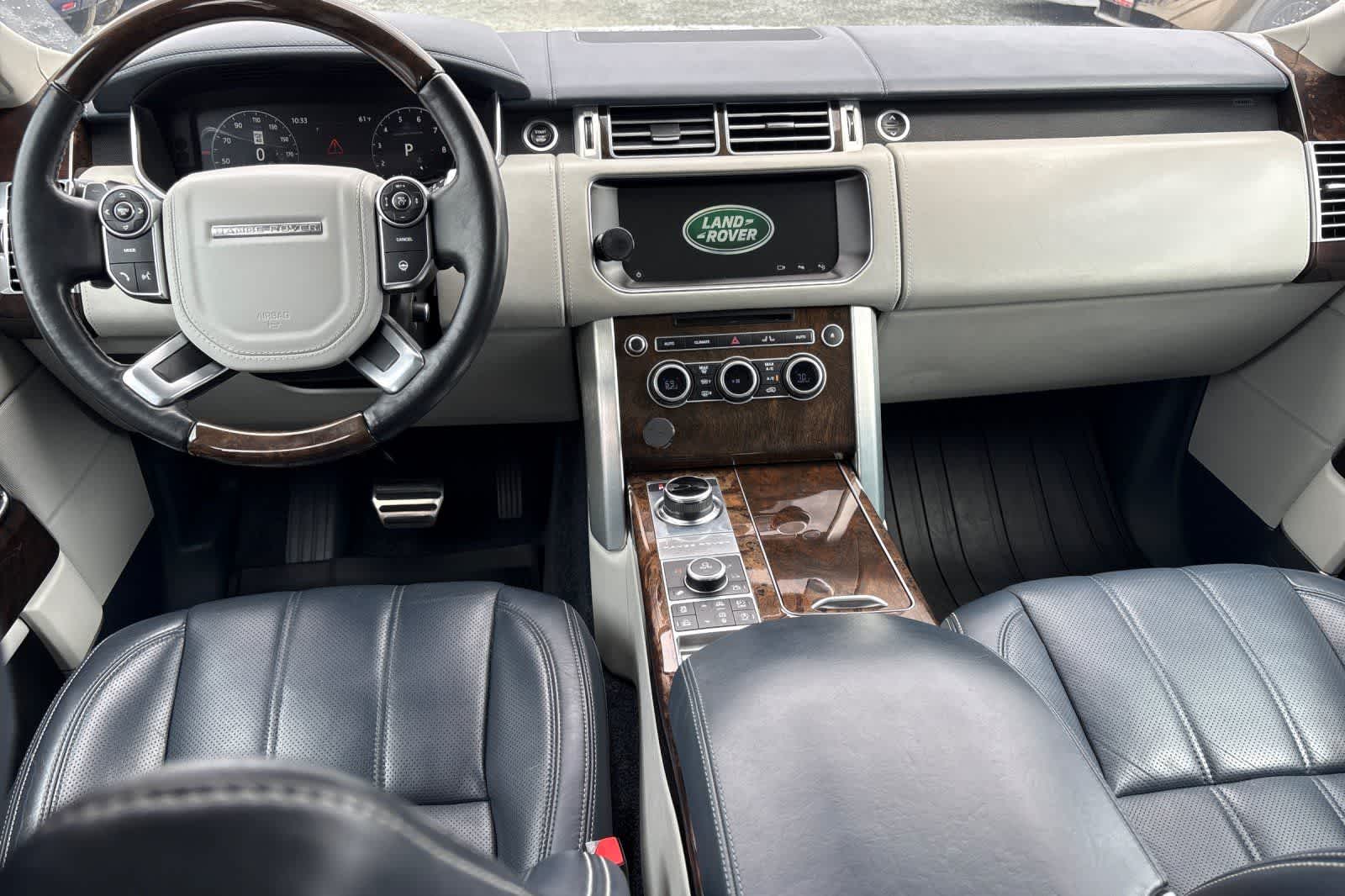 Thumbnail: 2017 Land Rover Range Rover - 4